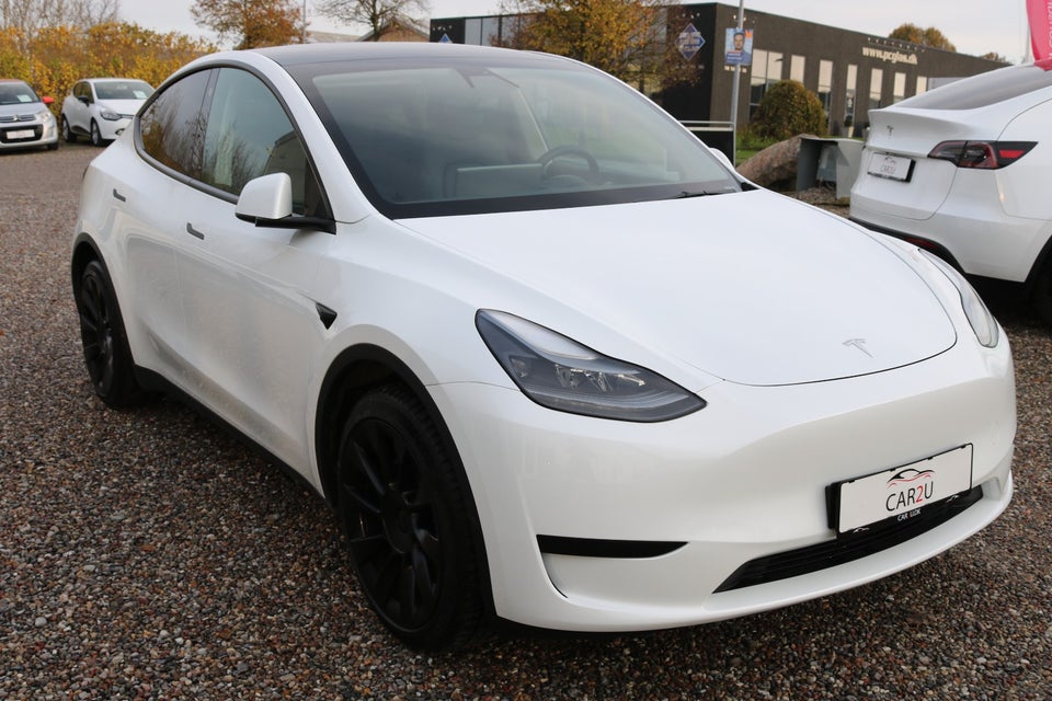 Tesla Model Y RWD 5d