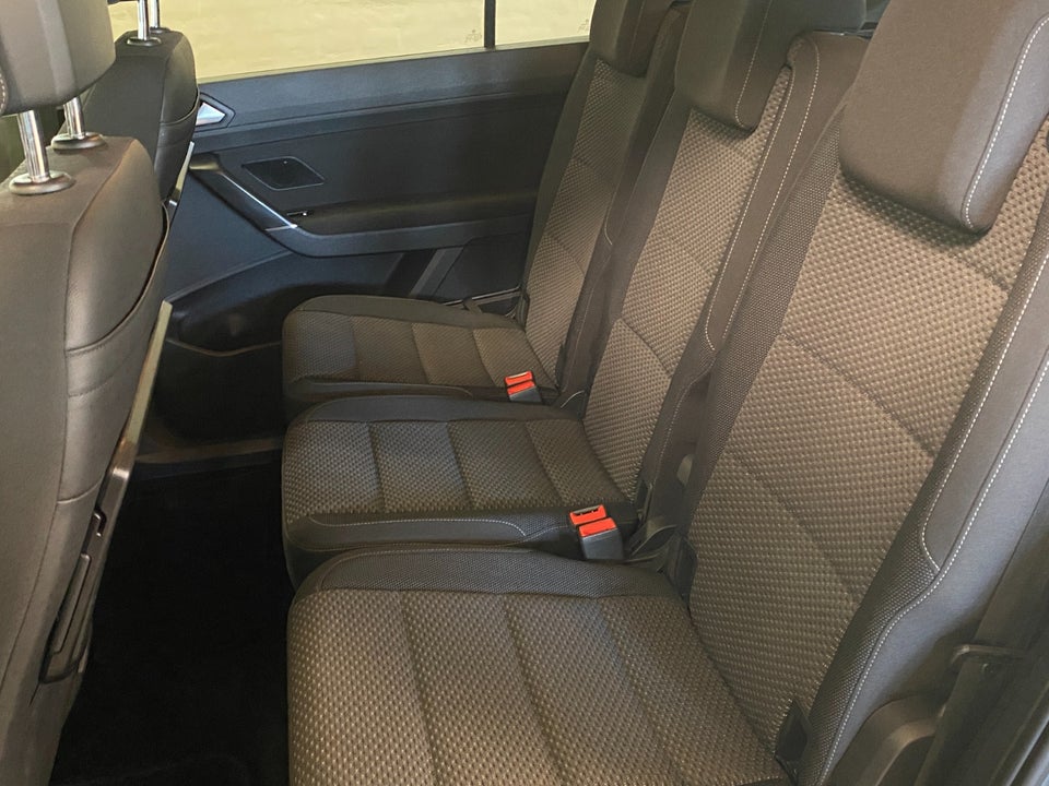 VW Touran 1,2 TSi 110 Comfortline 7prs 5d