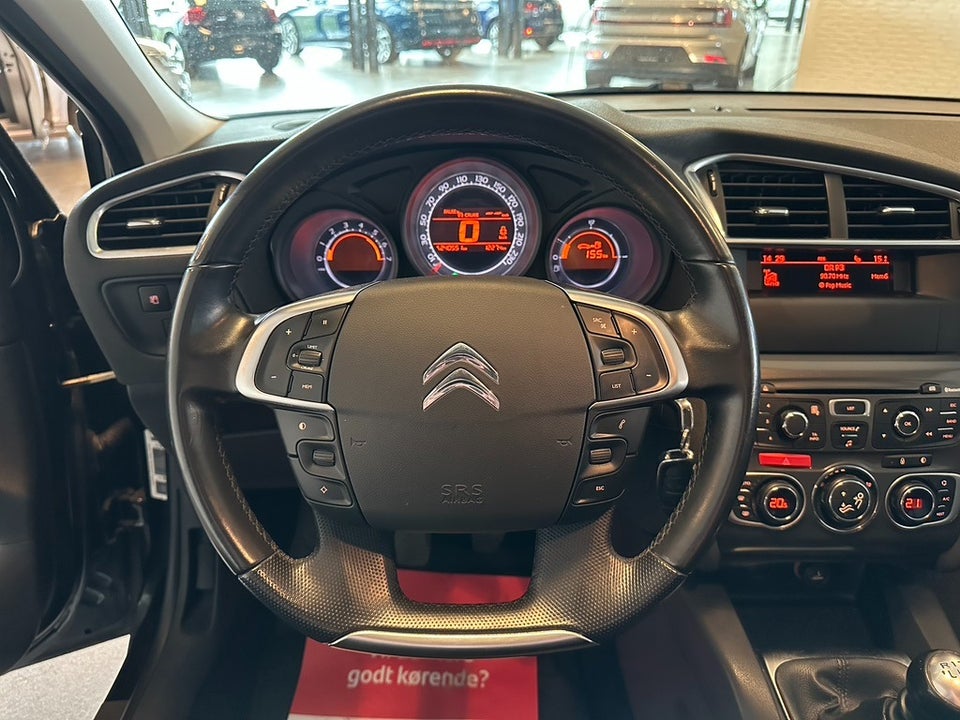 Citroën C4 1,6 HDi 110 Attraction 5d