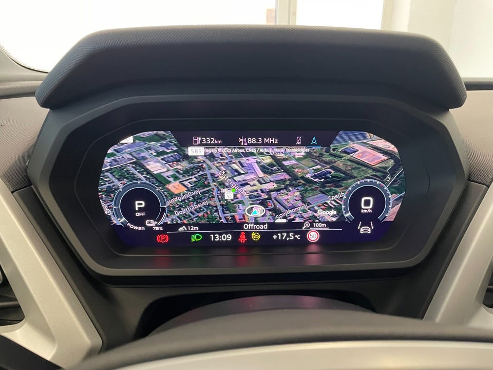 Audi Q4 e-tron 45 Progress quattro 5d