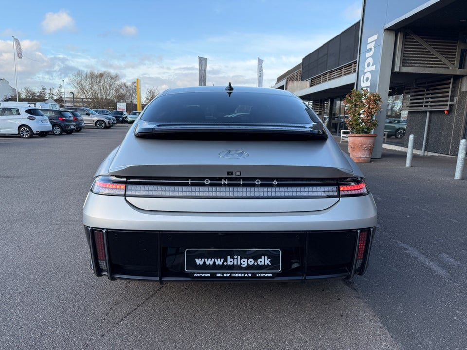 Hyundai Ioniq 6 77 Ultimate AWD 4d