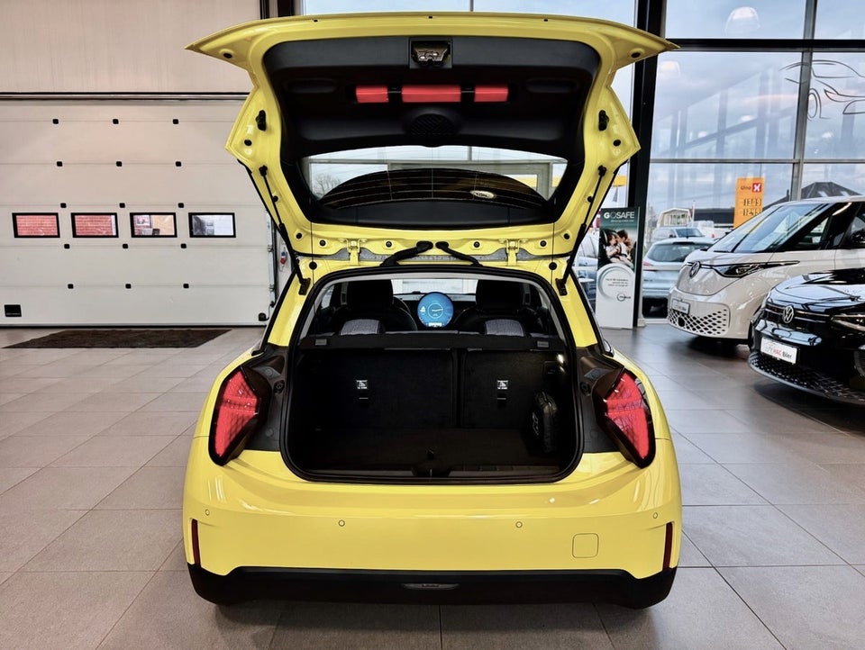 MINI Cooper SE Classic Trim M 3d