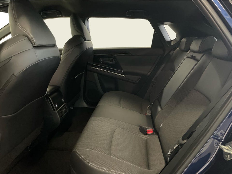 Toyota bZ4X Active 5d