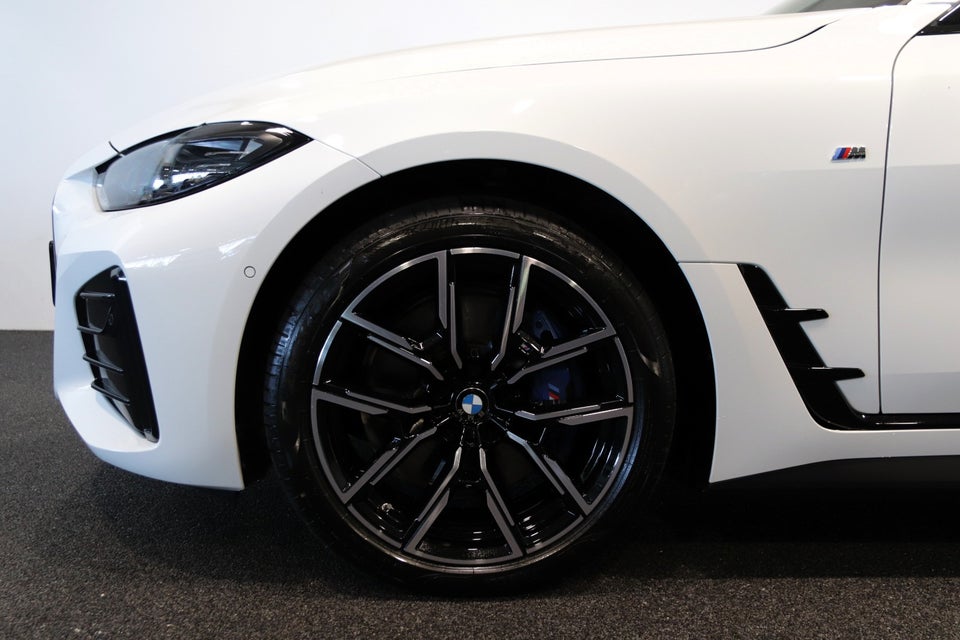 BMW i4 eDrive40 Fully Charged M-Sport 5d