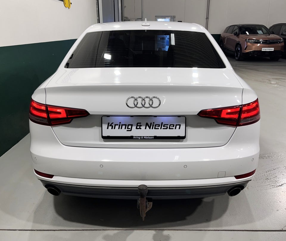 Audi A4 2,0 TFSi 190 Sport 4d