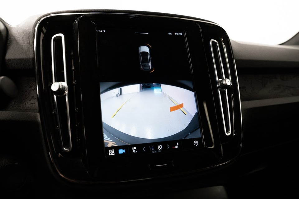 Volvo C40 P6 ReCharge Core 5d