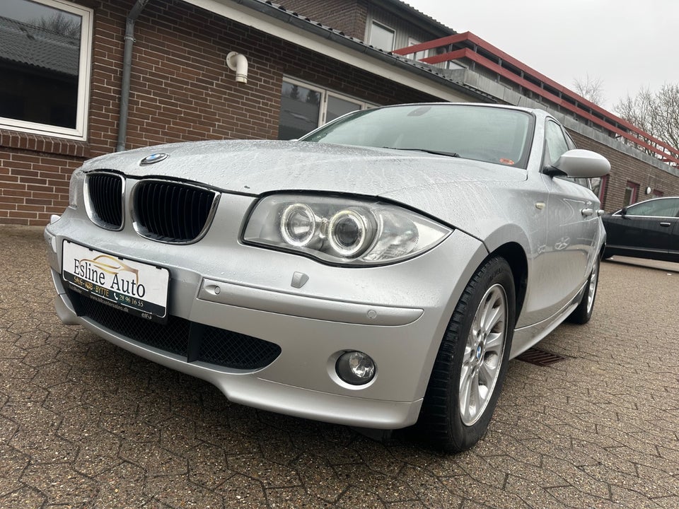 BMW 120i 2,0 Advantage aut. 5d