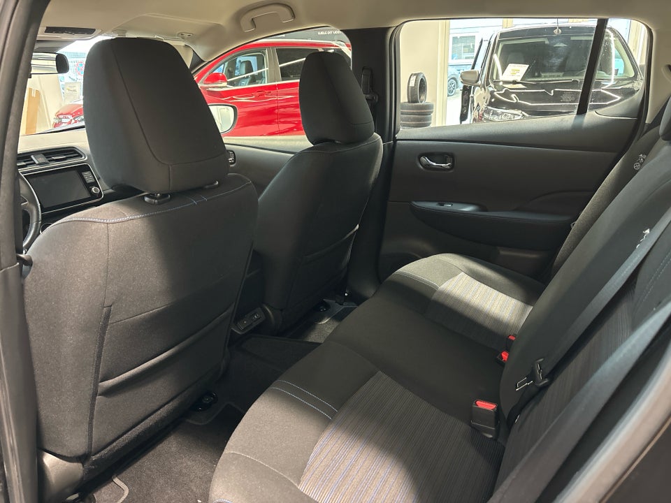 Nissan Leaf 39 Acenta 5d