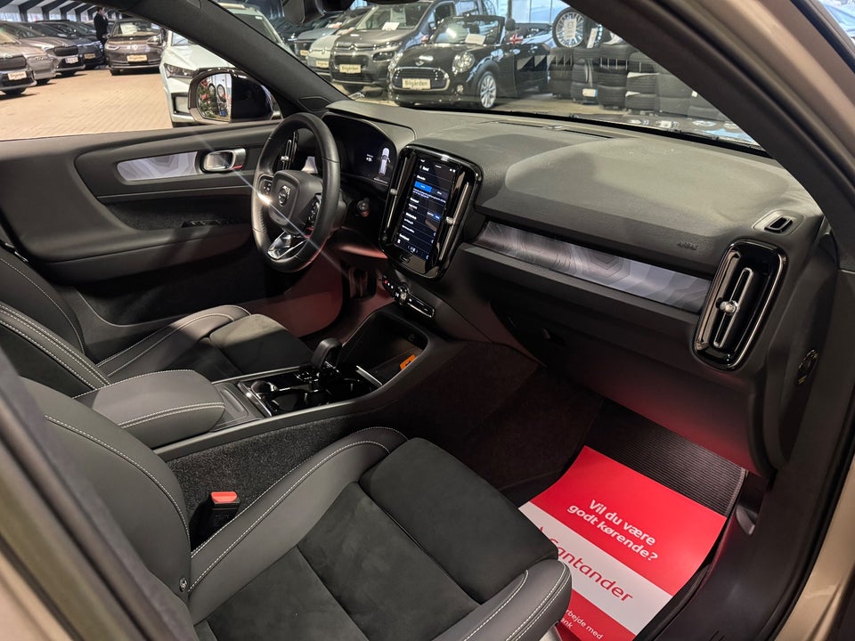 Volvo XC40 P6 ReCharge Core 5d
