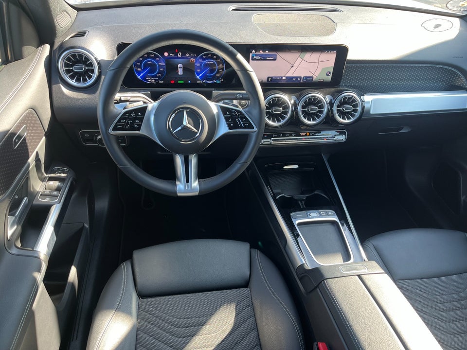 Mercedes EQB250+ Progressive Advance Plus 5d