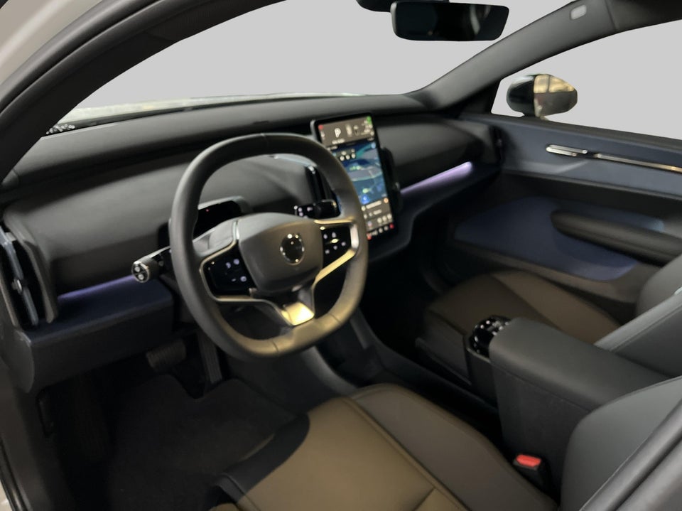 Volvo EX30 Extended Range Ultra 5d