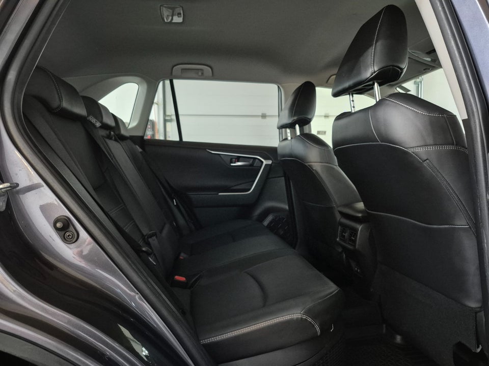 Toyota RAV4 2,5 Hybrid H3 Comfort MDS 5d