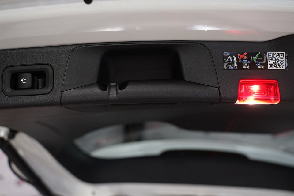 Mercedes EQB300 AMG Premium 4Matic 5d