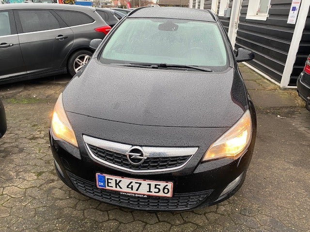Opel Astra 2,0 CDTi 160 Enjoy Sports Tourer 5d