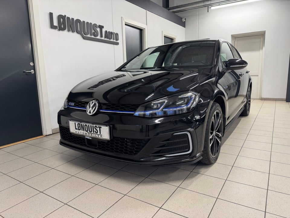 VW Golf VII 1,4 GTE DSG 5d