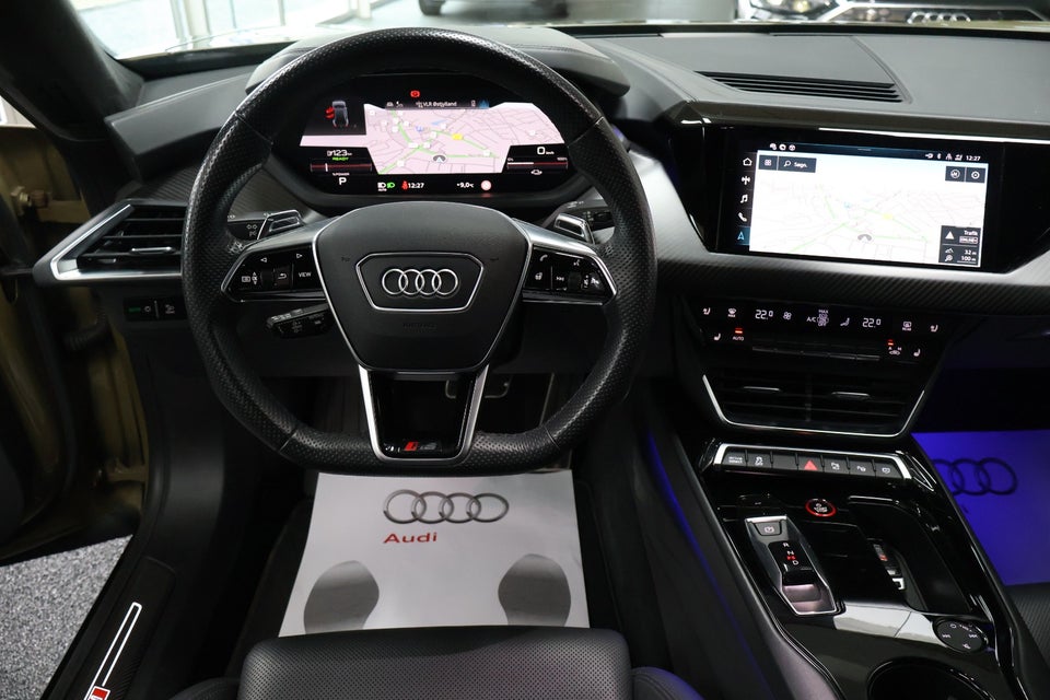 Audi RS e-tron GT quattro 4d