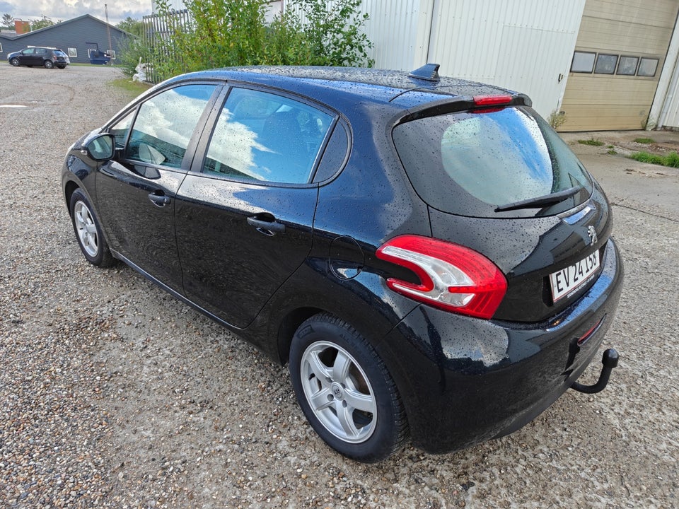 Peugeot 208 1,0 VTi Access Air 5d
