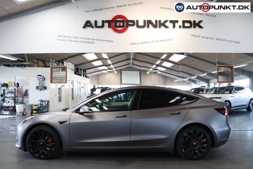 Tesla Model 3 Performance AWD 4d