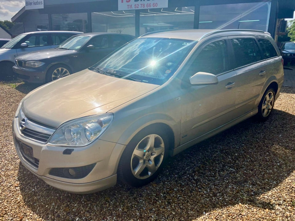 Opel Astra 1,6 Turbo Enjoy Wagon 5d