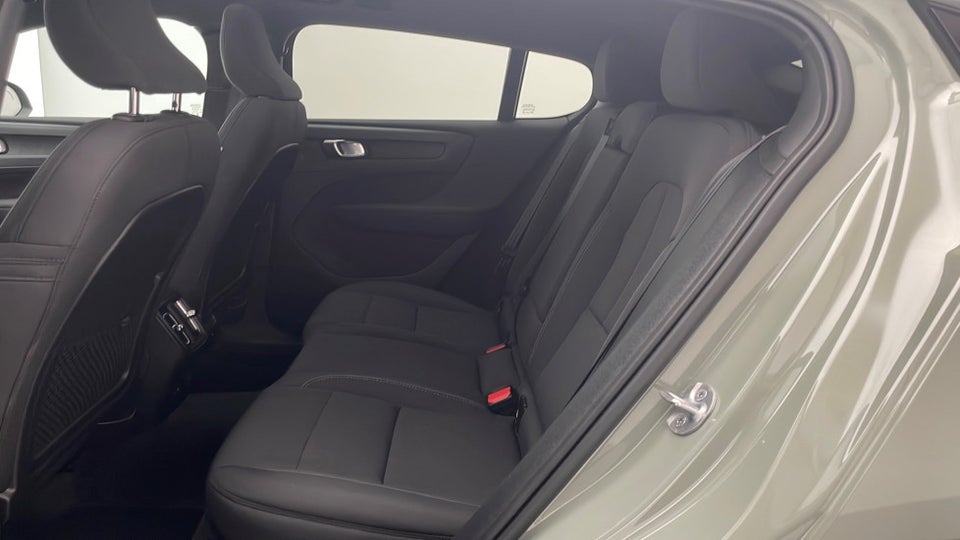 Volvo C40 ReCharge Extended Range Plus 5d