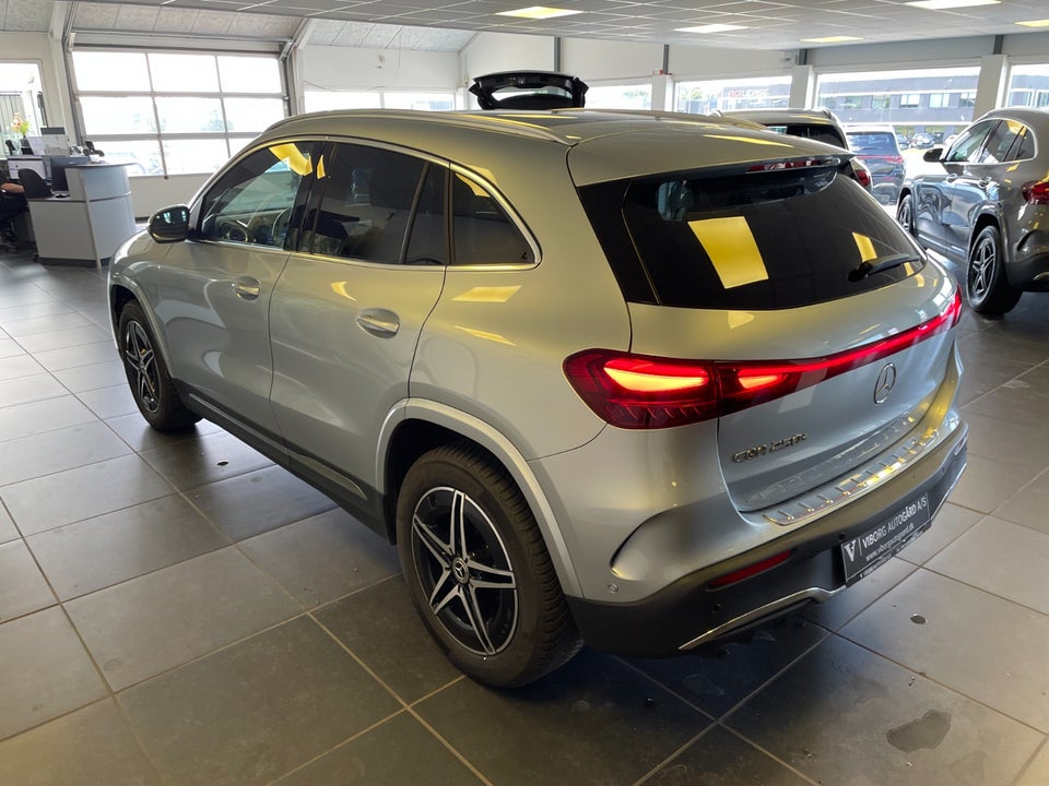 Mercedes EQA250+ AMG Advance 5d