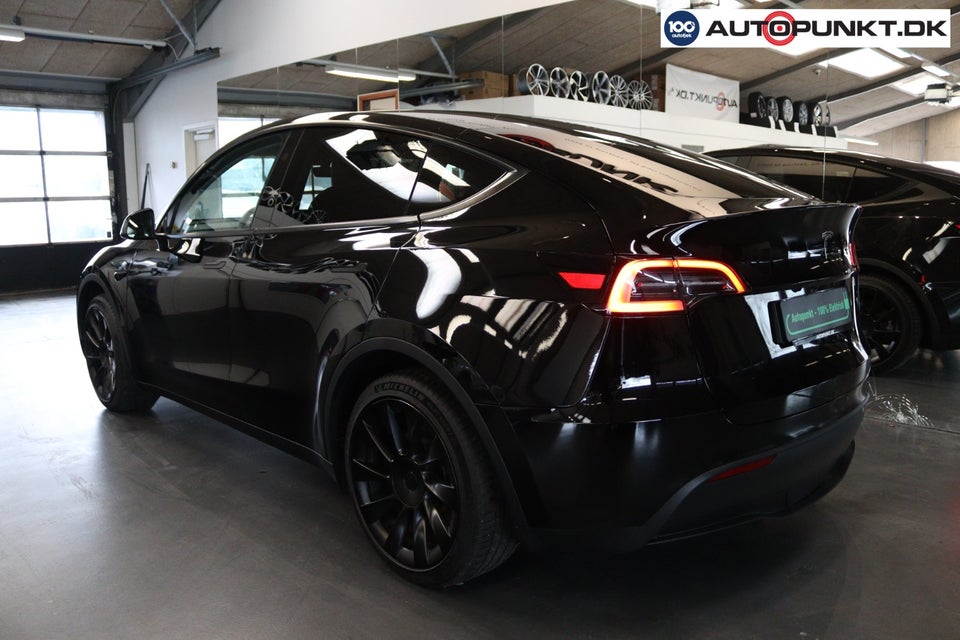Tesla Model Y Long Range RWD 5d