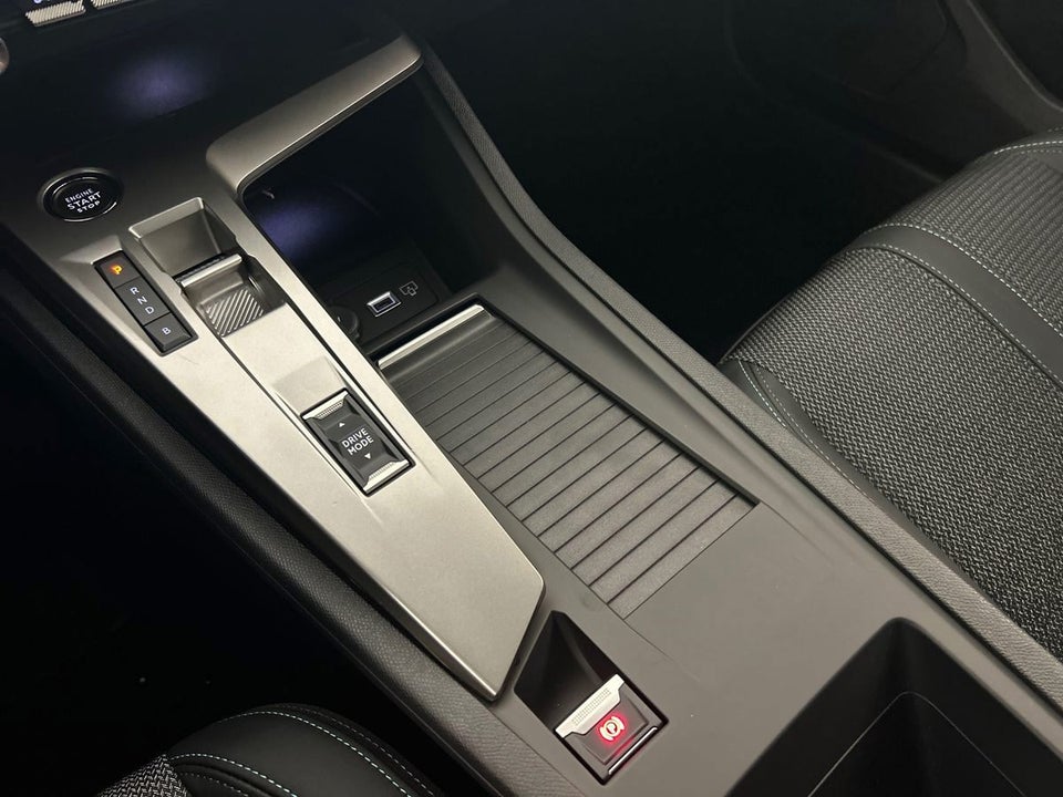 Peugeot e-308 54 Style SW 5d