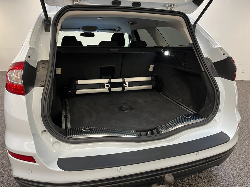 Ford Mondeo 2,0 TDCi 150 Business stc. 5d