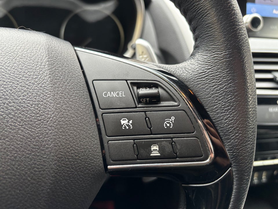 Mitsubishi Eclipse Cross 2,4 PHEV Intense CVT 4WD 5d