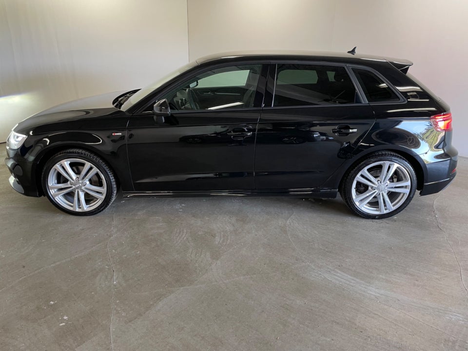 Audi A3 35 TDi Sport Limited Sportback S-tr. 5d