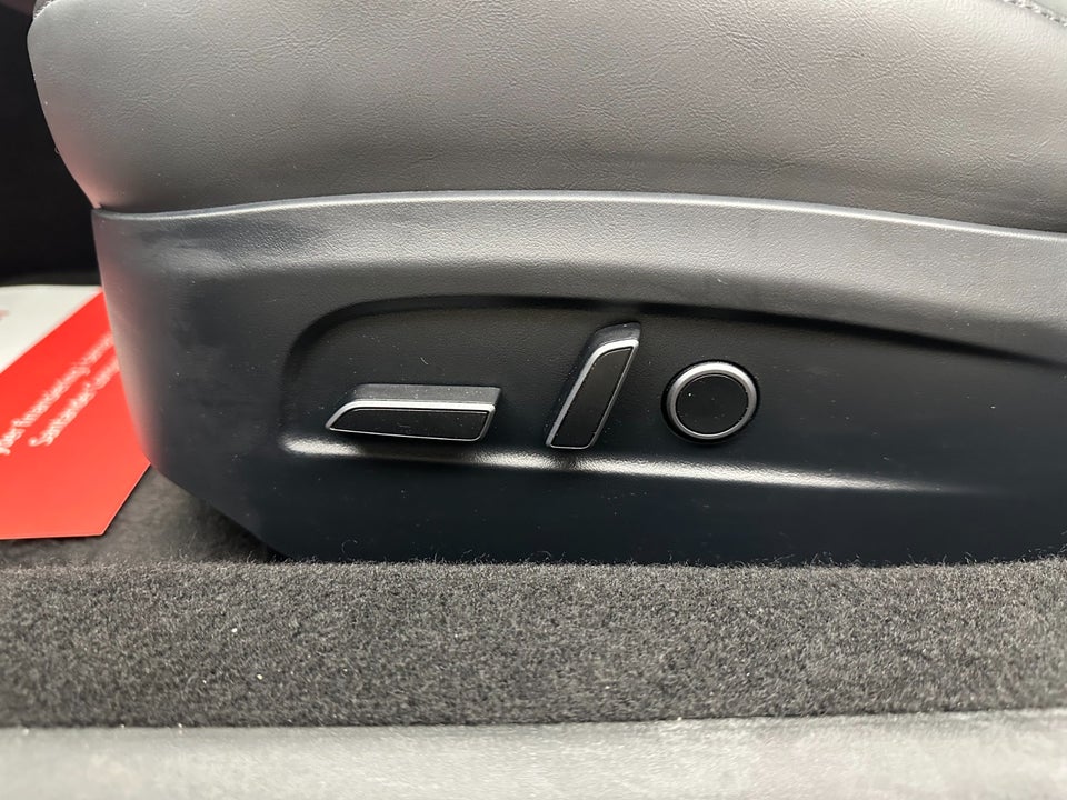 Tesla Model 3 RWD 4d