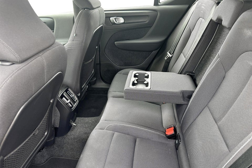 Volvo XC40 ReCharge Start 5d