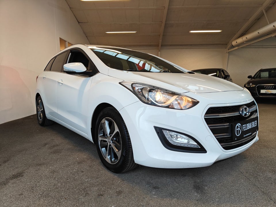 Hyundai i30 1,6 CRDi 110 Active+ CW 5d