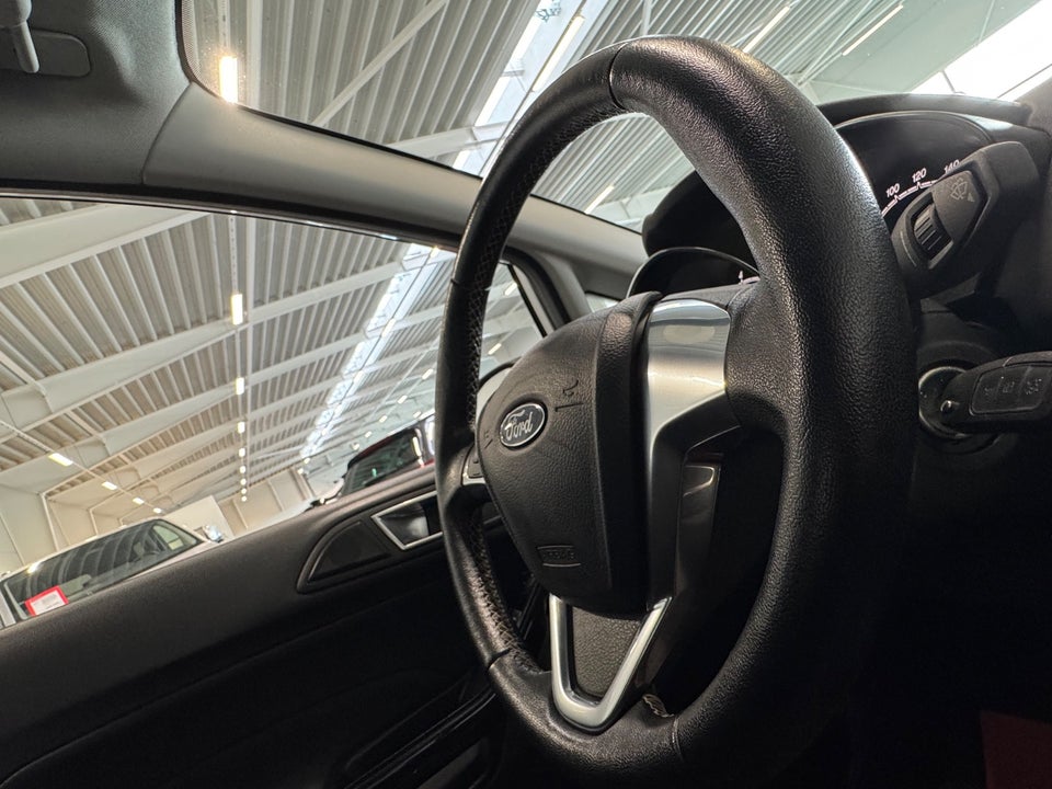 Ford Fiesta 1,0 SCTi 100 Titanium 5d