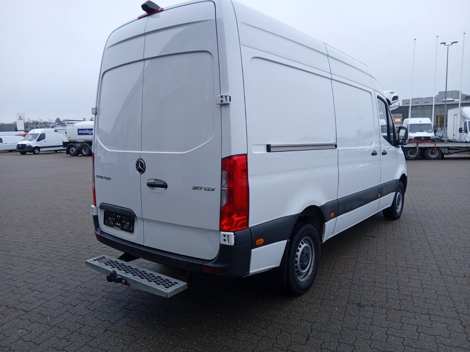 Mercedes Sprinter 317 2,0 CDi A2 Kassevogn PRO RWD