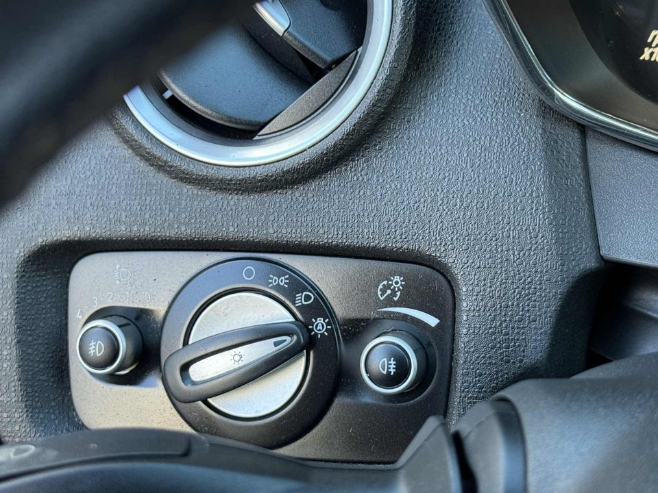 Ford Fiesta 1,0 SCTi 100 Titanium 5d