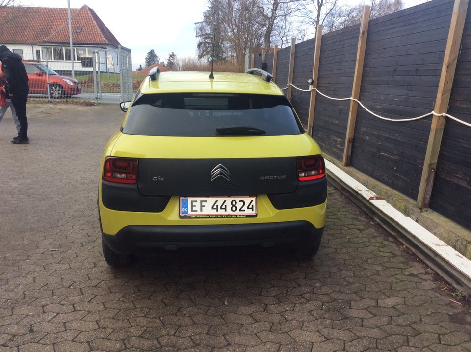 Citroën C4 Cactus 1,2 PureTech 82 Shine ETG 5d