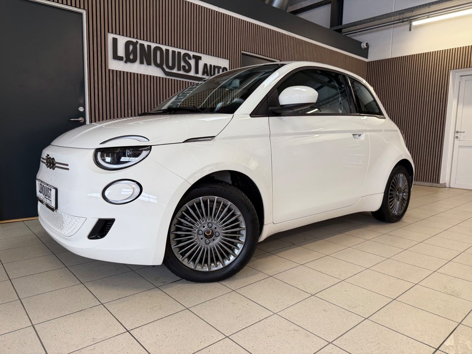 Fiat 500e 42 Icon 3d