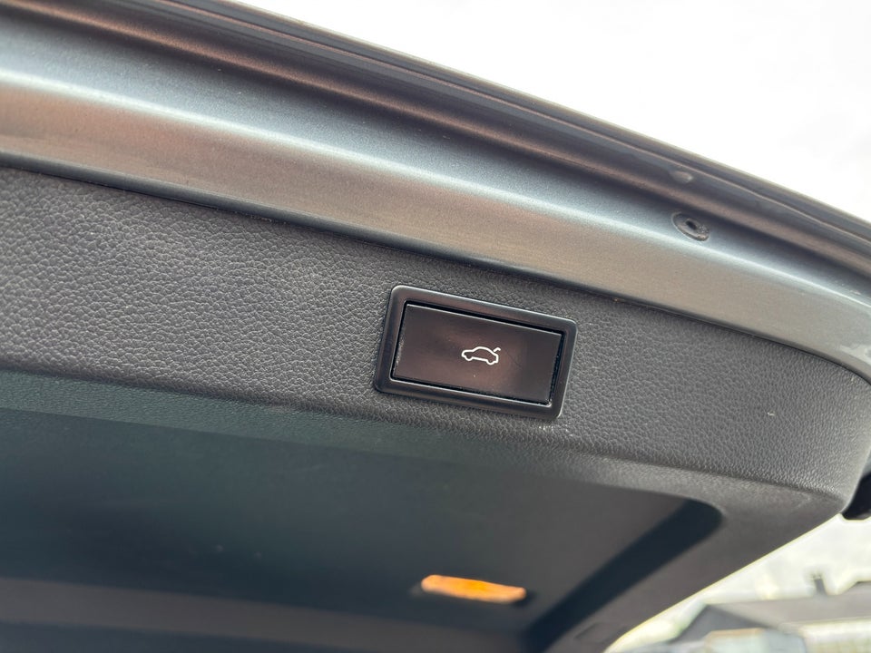 Skoda Superb 2,0 TDi 190 Style Combi DSG 5d