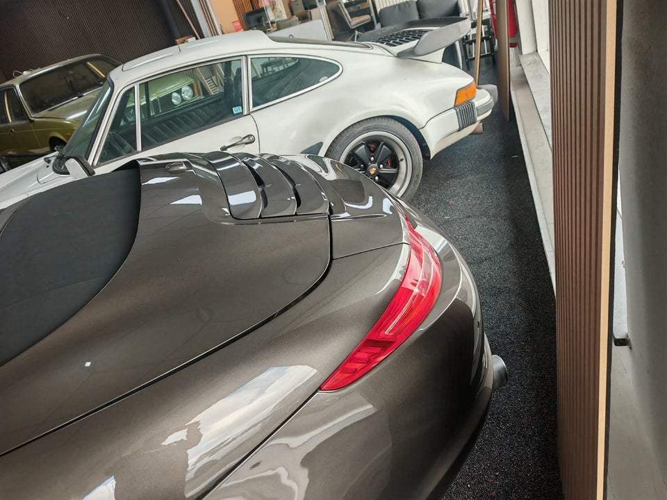 Porsche 911 Carrera 3,4 Cabriolet 2d