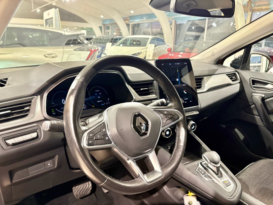 Renault Captur 1,6 E-Tech Intens 5d
