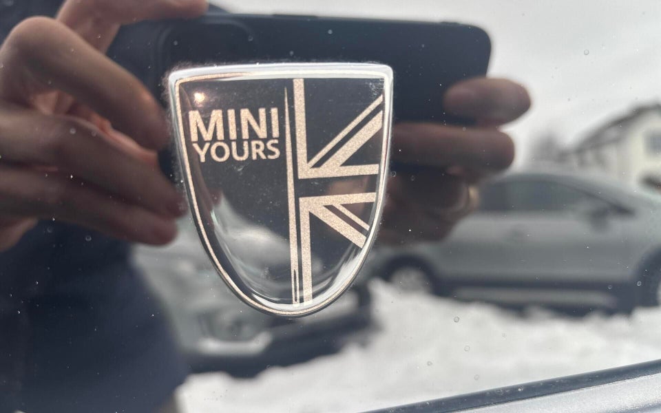MINI Cooper SE Yours Trim 3d