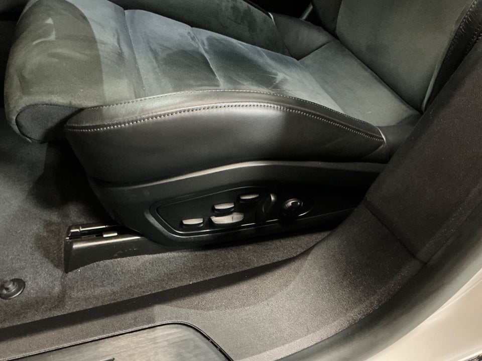 Porsche Taycan GTS Performance+ Sport Turismo 5d