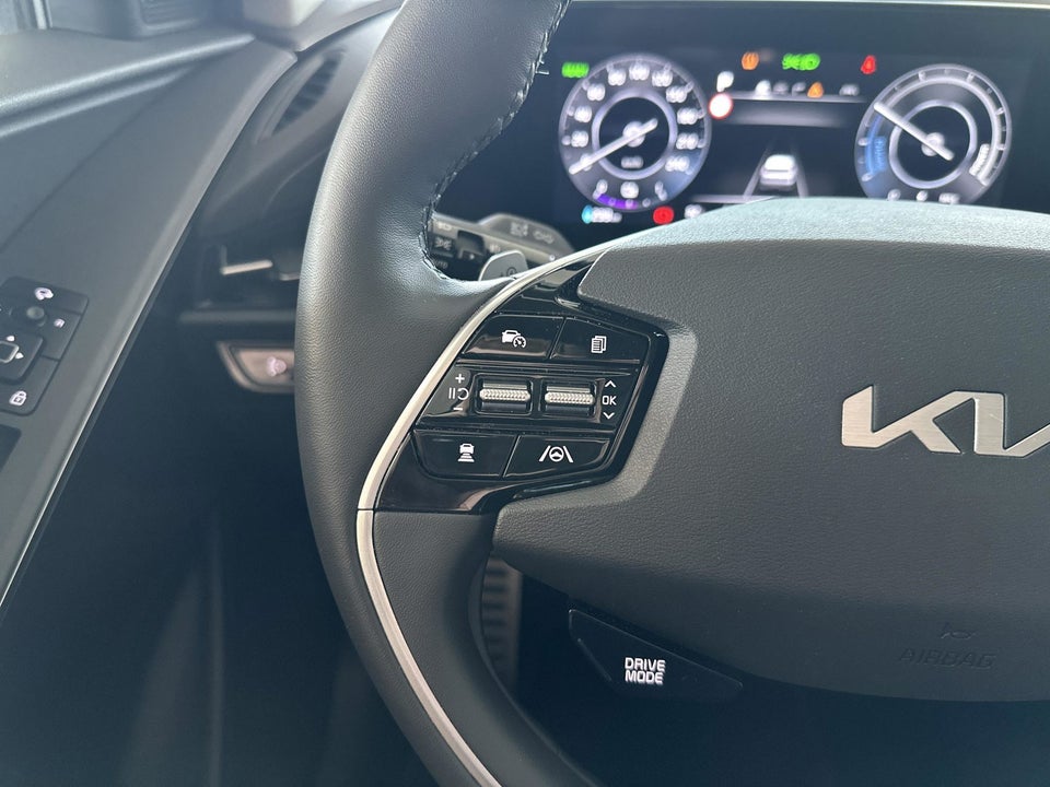 Kia Niro 64 EV Upgrade 5d