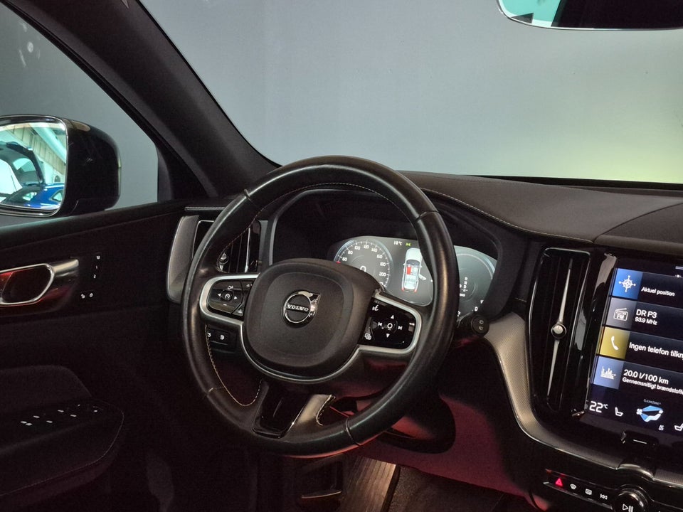 Volvo XC60 2,0 T6 ReCharge R-Design aut. AWD 5d