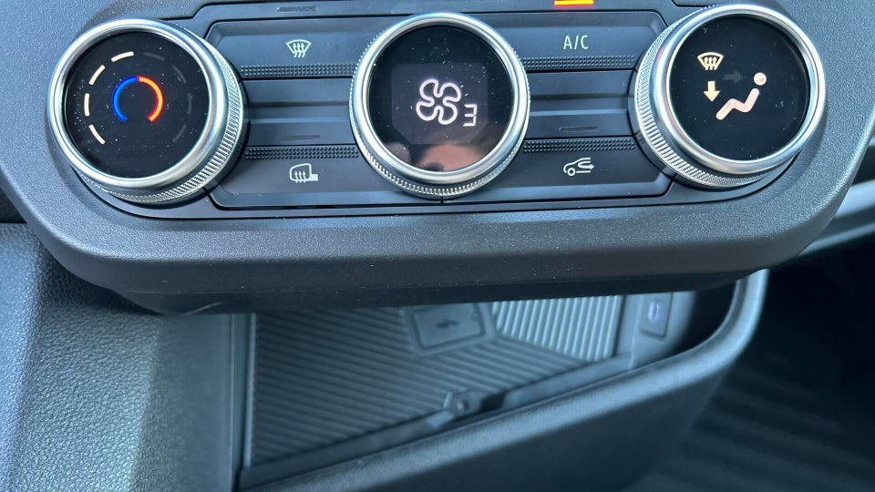 Renault Master V T35 87 E-Tech L2H2 Kassevogn Tekno