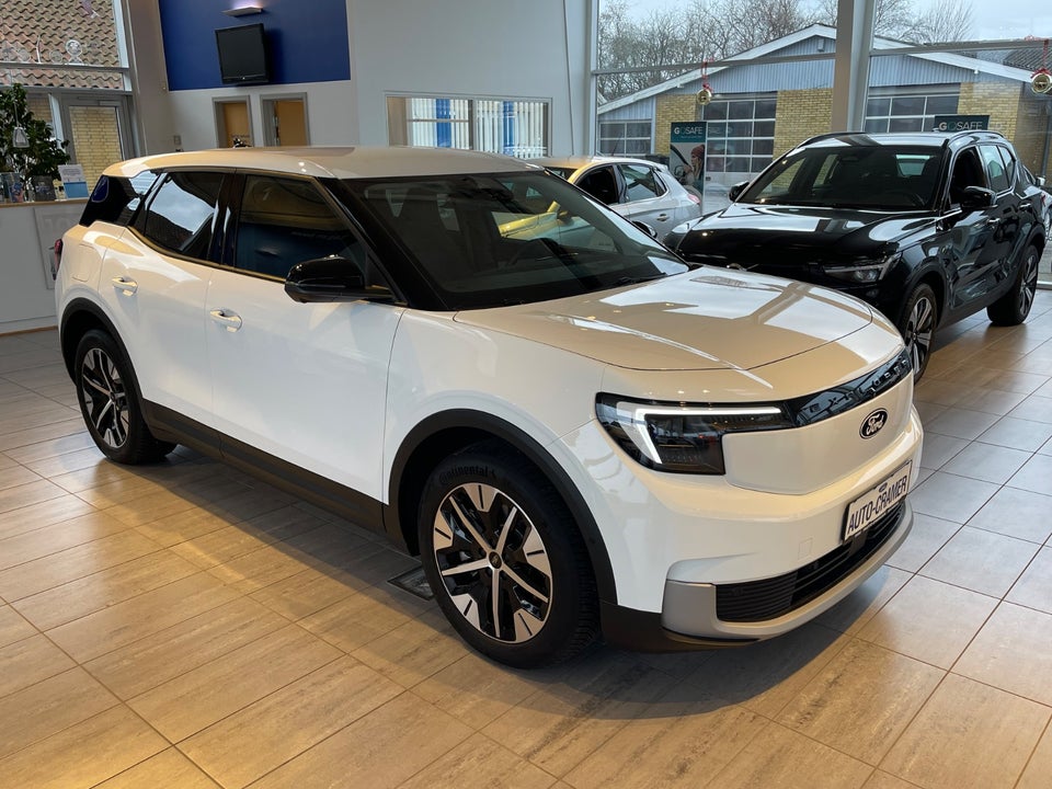 Ford Explorer 82 Select Extended Range 5d