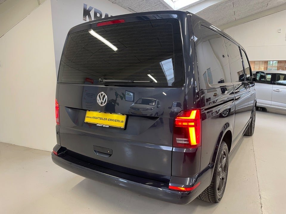 VW Transporter 2,0 TDi 199 Kassevogn DSG kort