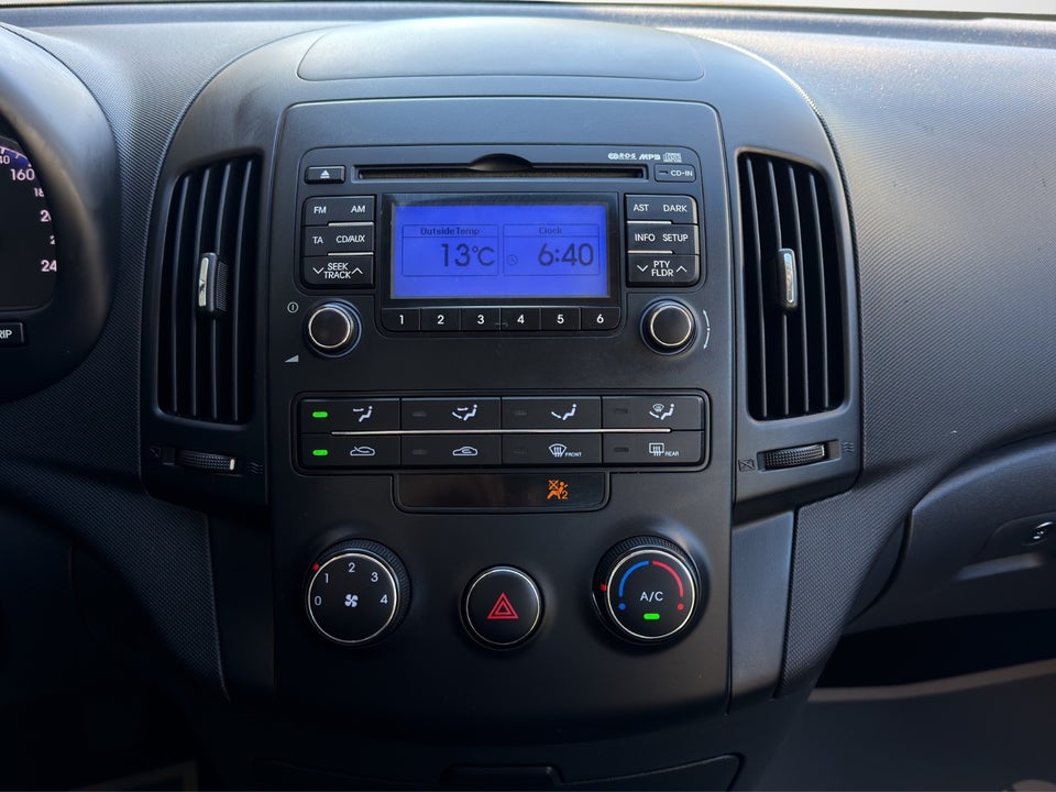 Hyundai i30 1,6 CRDi 90 Classic Eco 5d