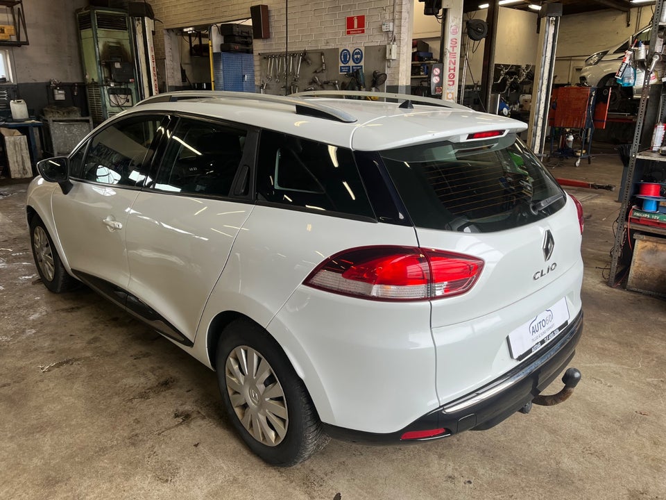 Renault Clio IV 1,5 dCi 90 Zen Sport Tourer 5d